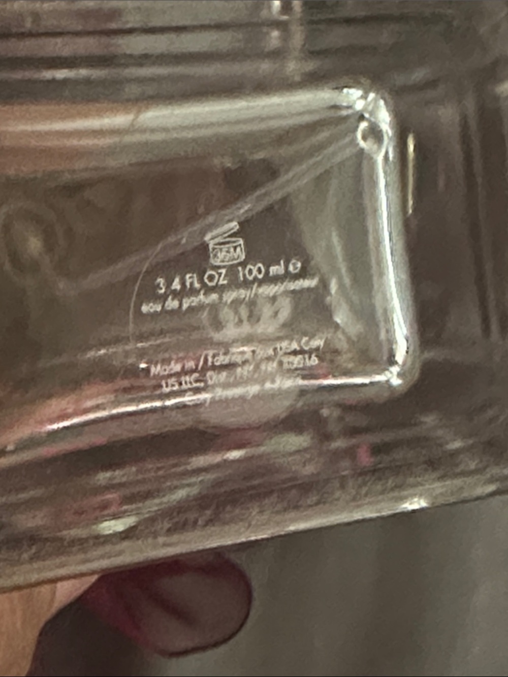 Lovestruck Perfume by Vera Wang - Picture 3 of 3